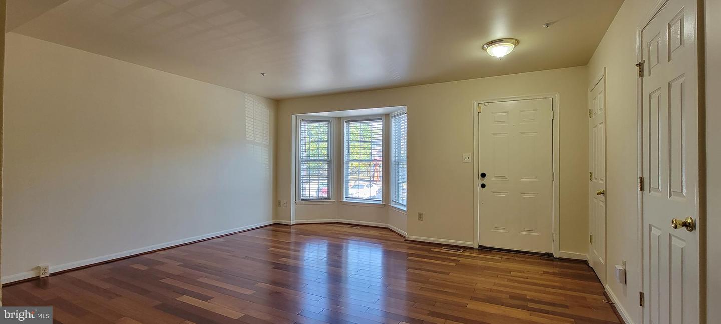 601 Primus Ct Property Photo 4