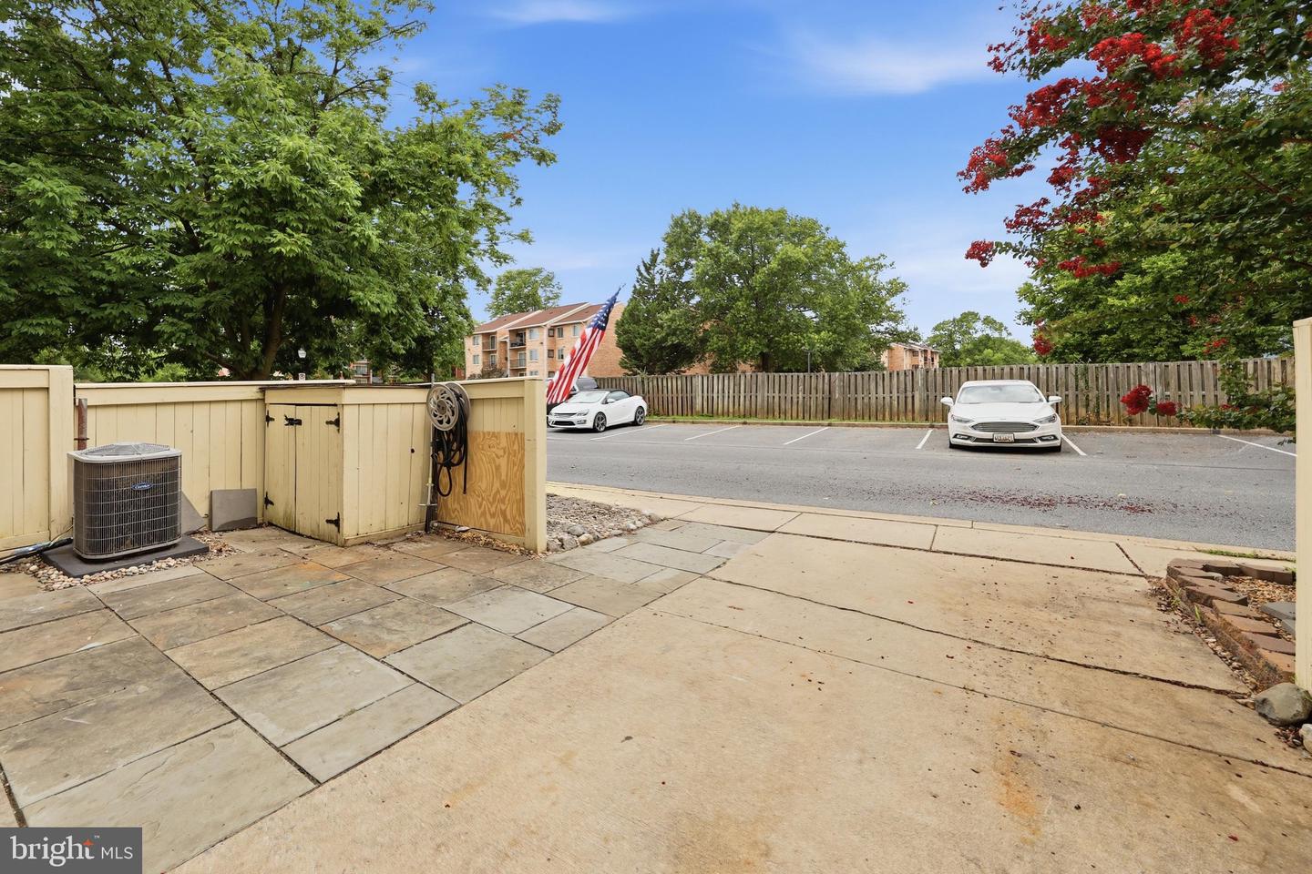 125 Heathfield Dr Property Photo 48