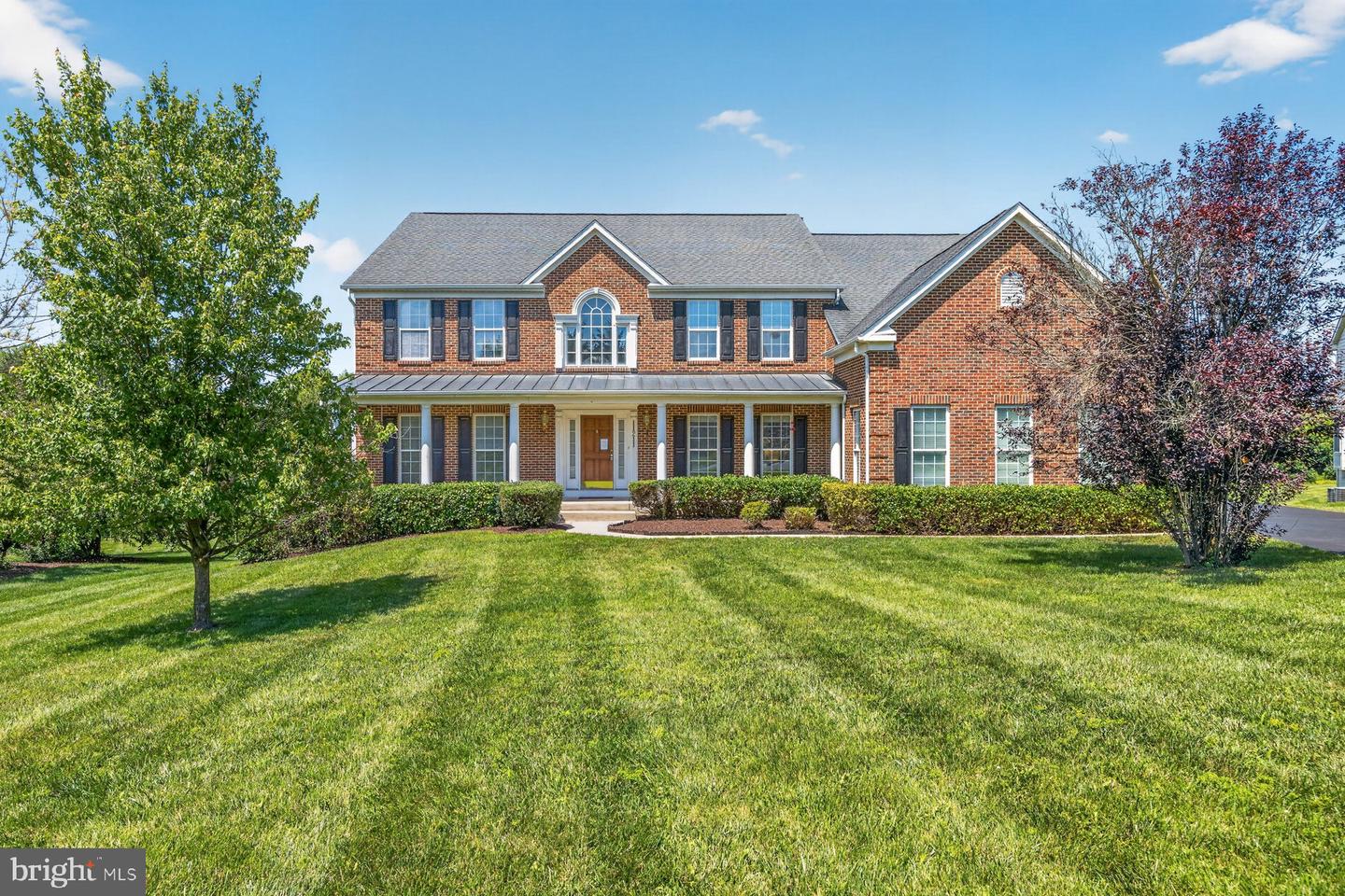 11211 ANGUS WAY