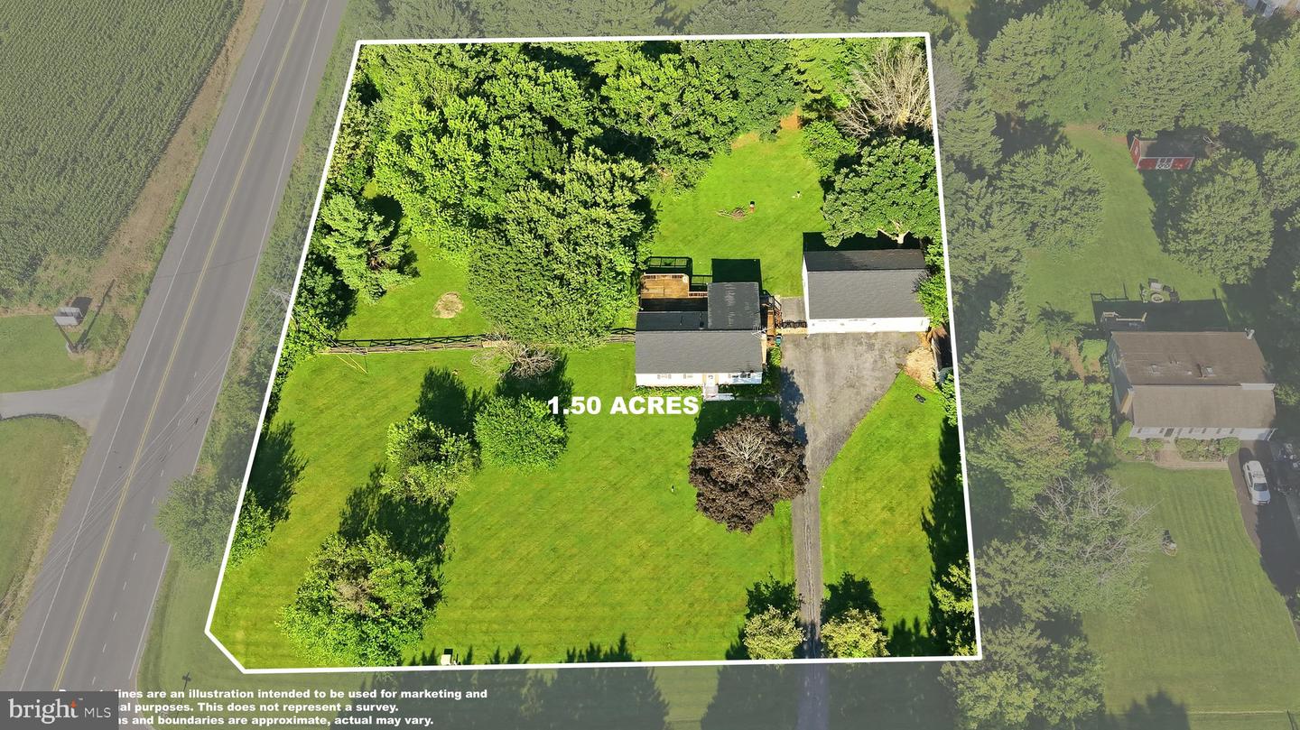 9092 Fox Ridge Dr Property Photo 2