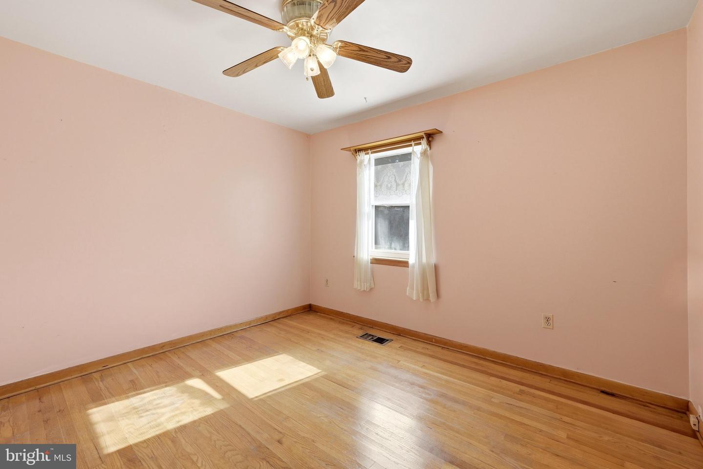 9092 Fox Ridge Dr Property Photo 23