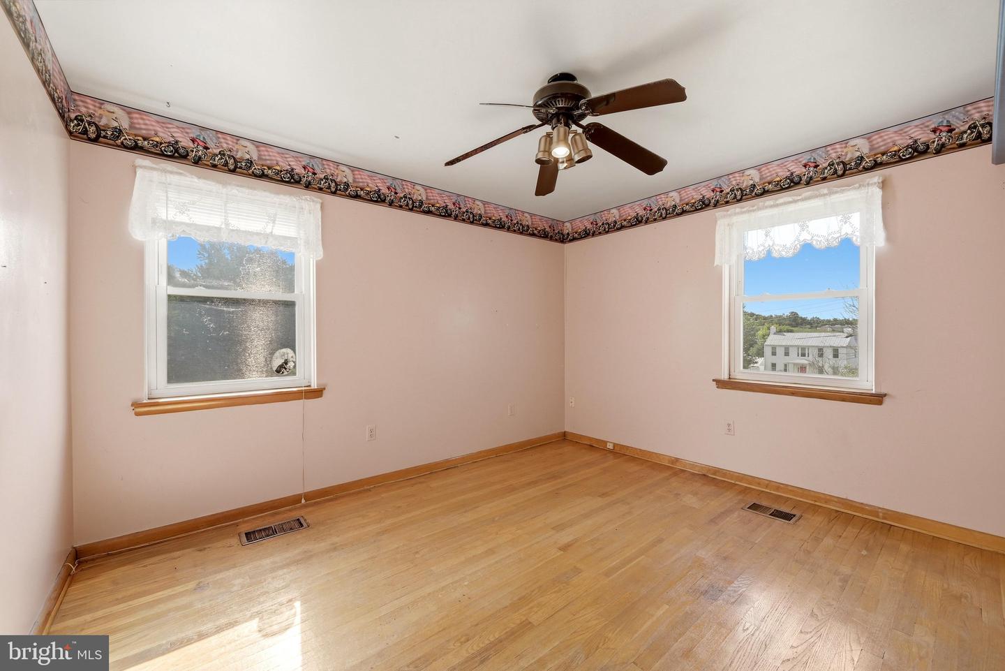 9092 Fox Ridge Dr Property Photo 25