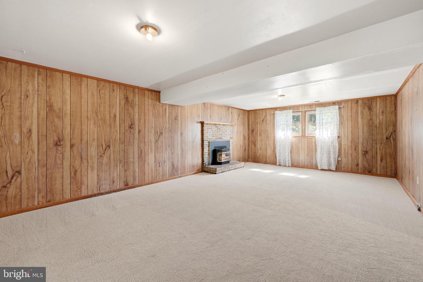9092 Fox Ridge Dr Property Photo 35