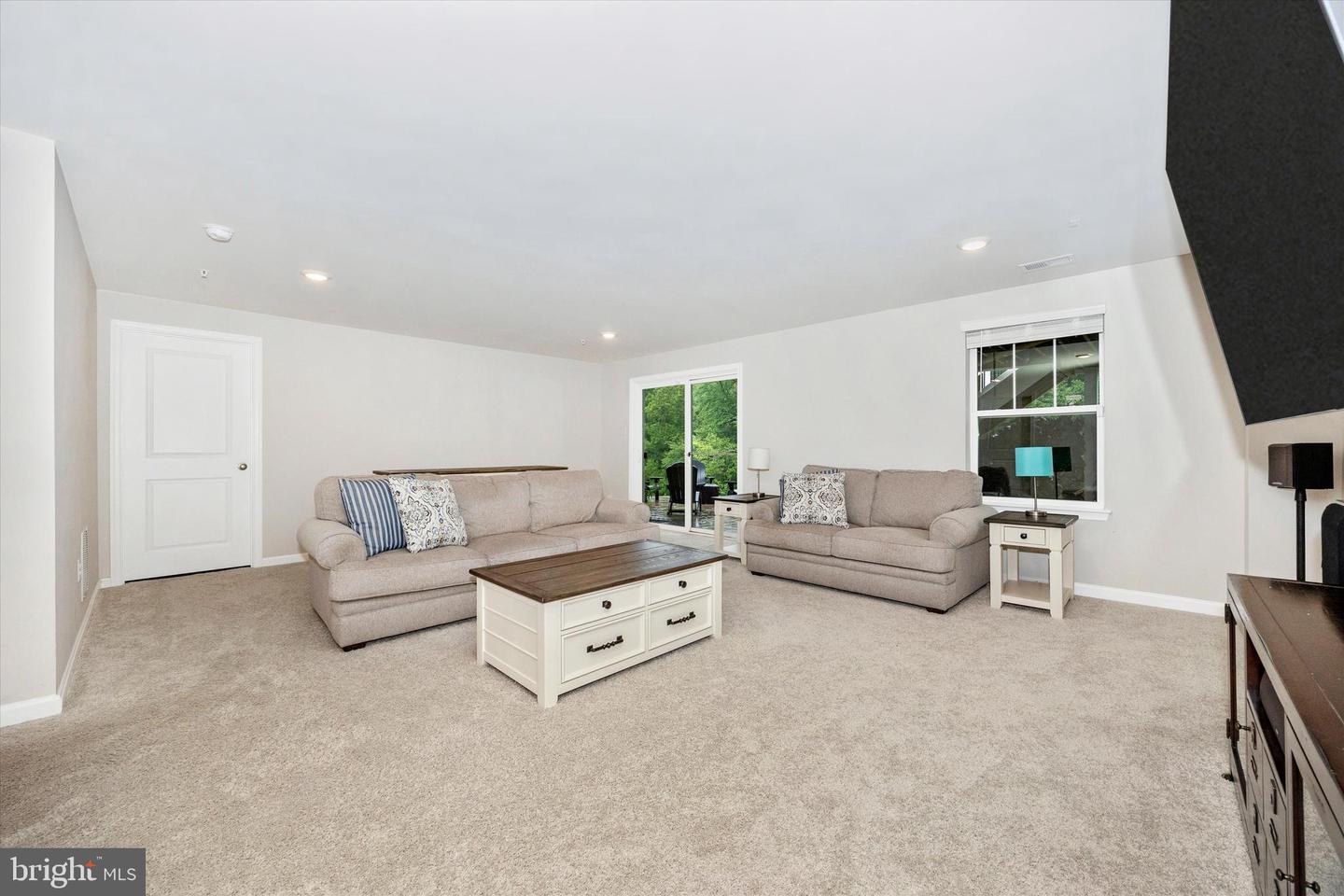 5613 Zoe Ln Property Photo 22