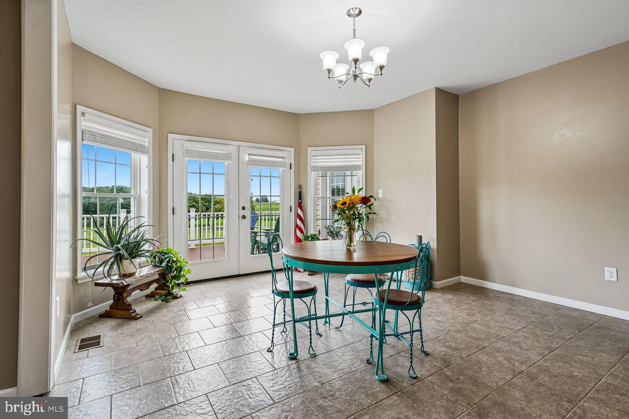 10241 Woodsboro Pike Property Photo 15