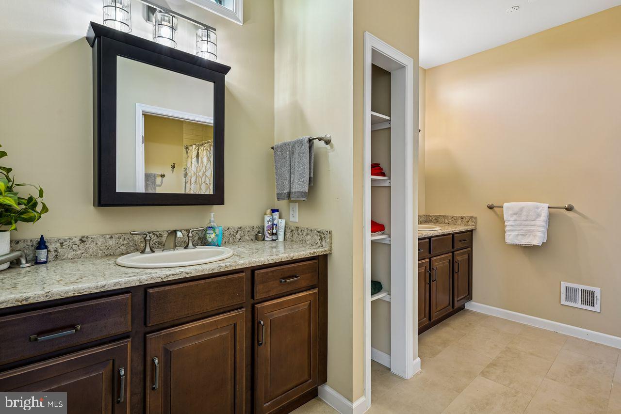 10241 Woodsboro Pike Property Photo 26
