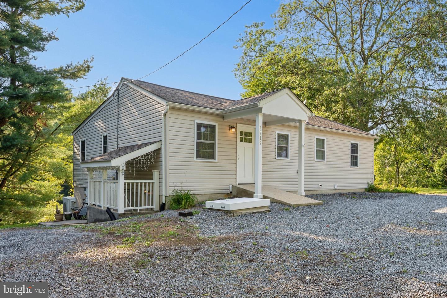 4719 Old Mill Bottom Property Photo 1