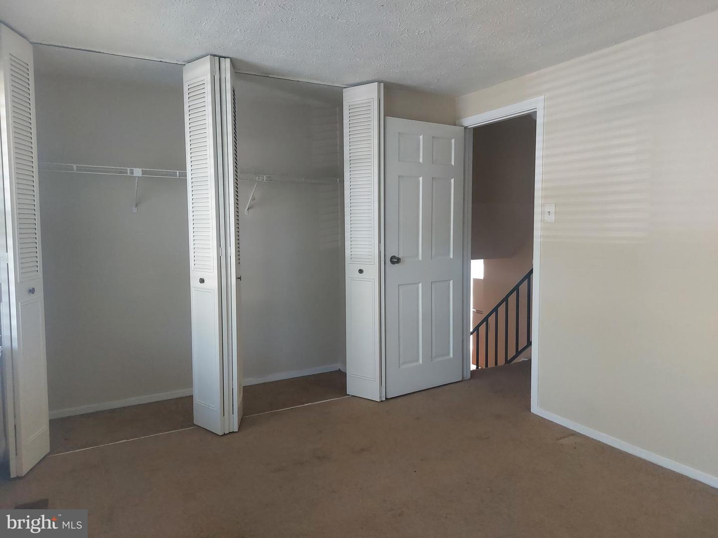 1312 Hillcrest Dr Property Photo 6