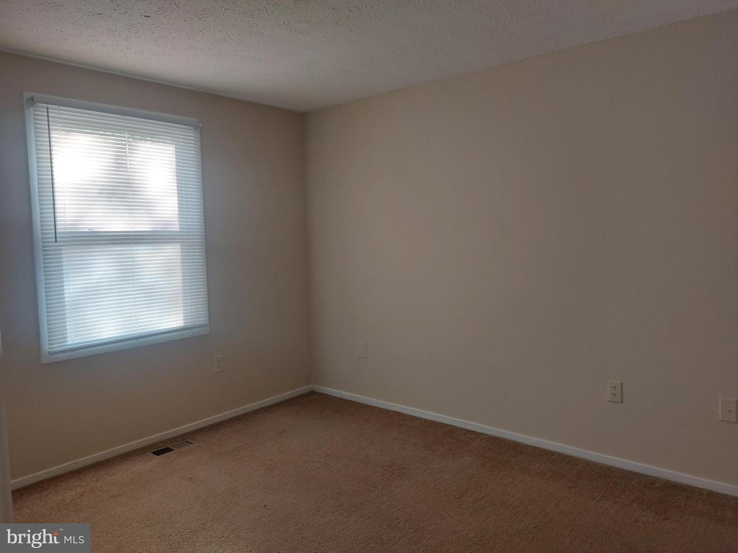 1312 Hillcrest Dr Property Photo 10