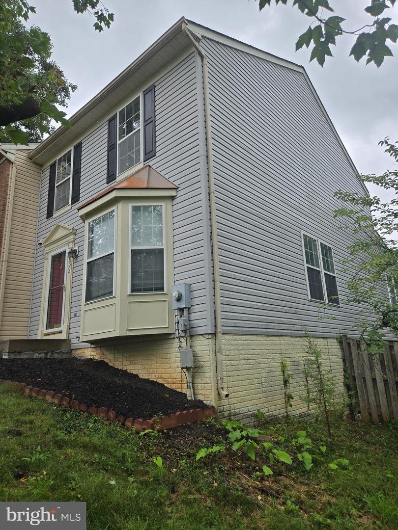 6632 Granville Ct Property Photo 2
