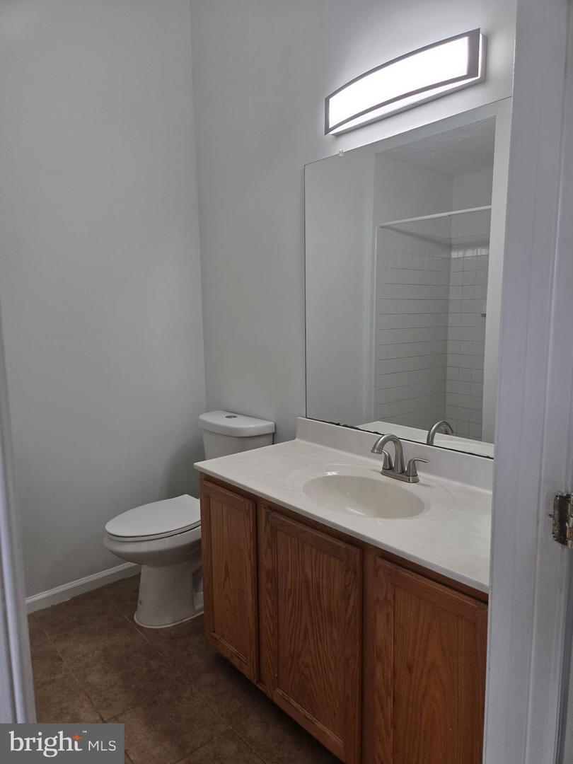 6632 Granville Ct Property Photo 19