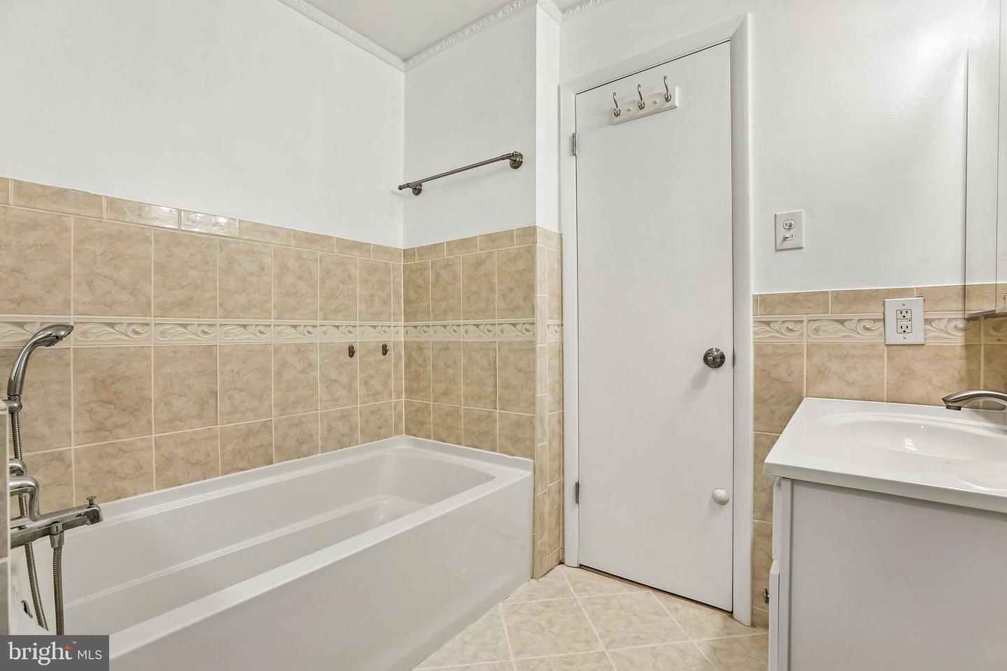 6914 Alex Ct Property Photo 27