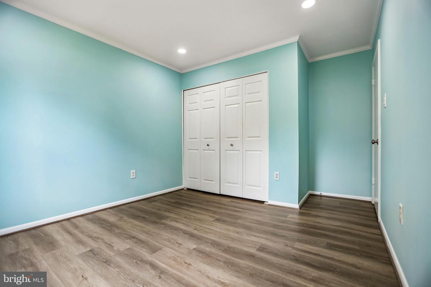 6914 Alex Ct Property Photo 29