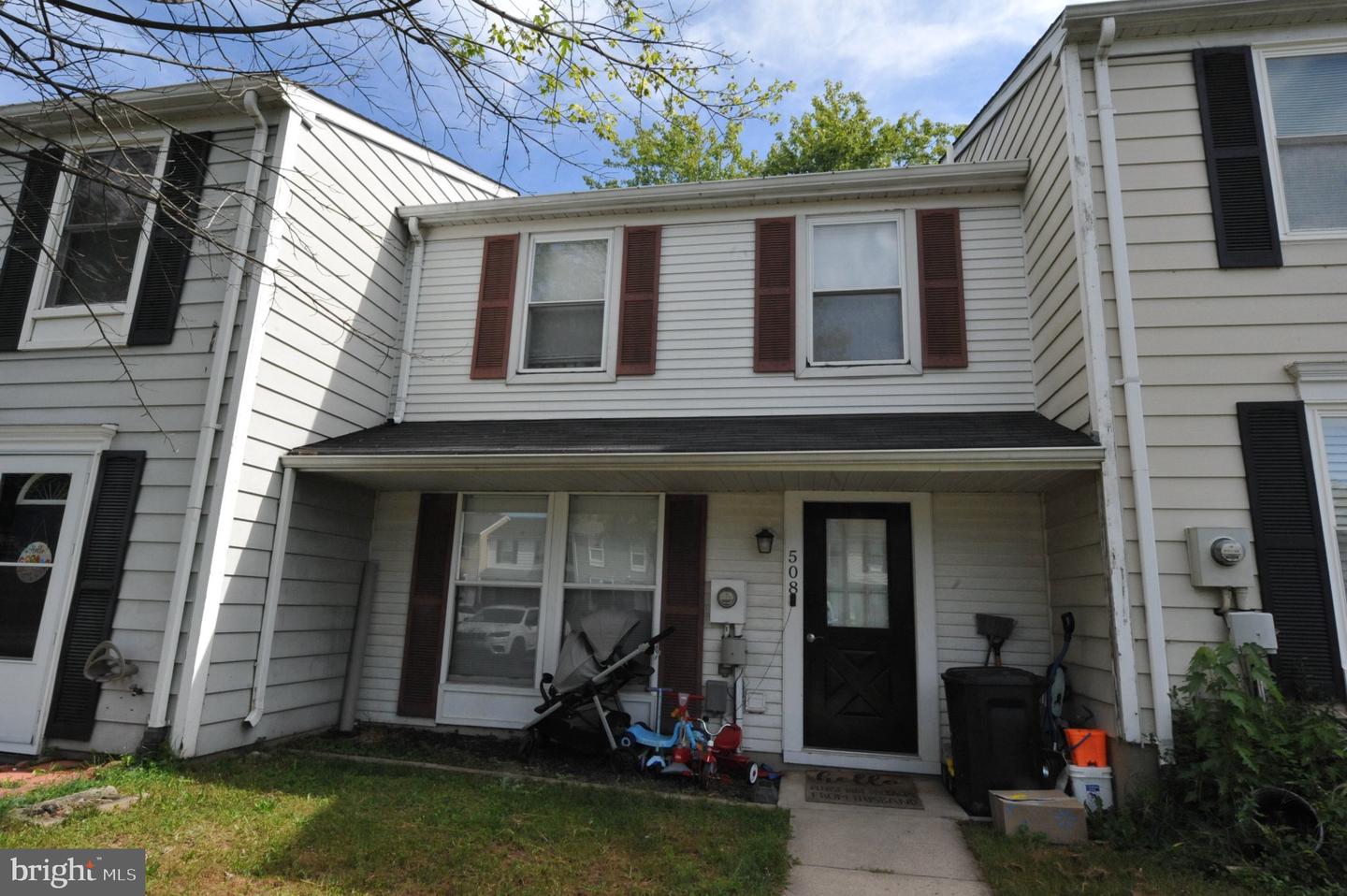 508 RIGGS CT Property Photo 1