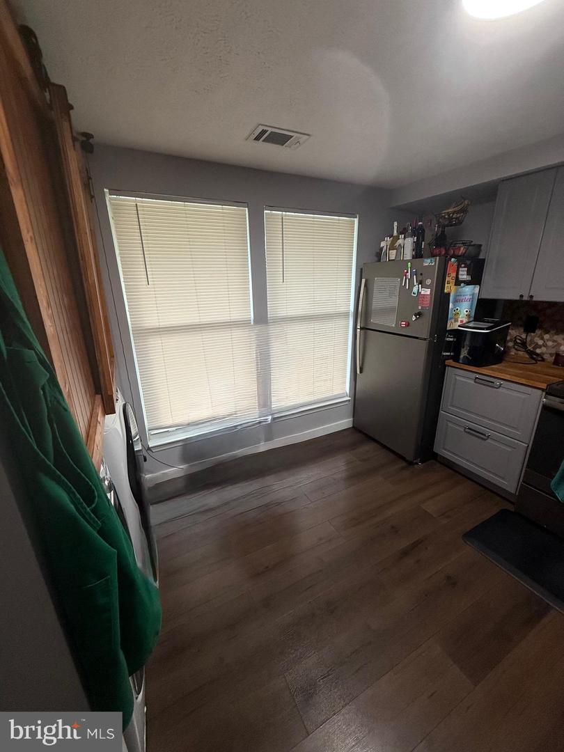 508 Riggs Ct Property Photo 6