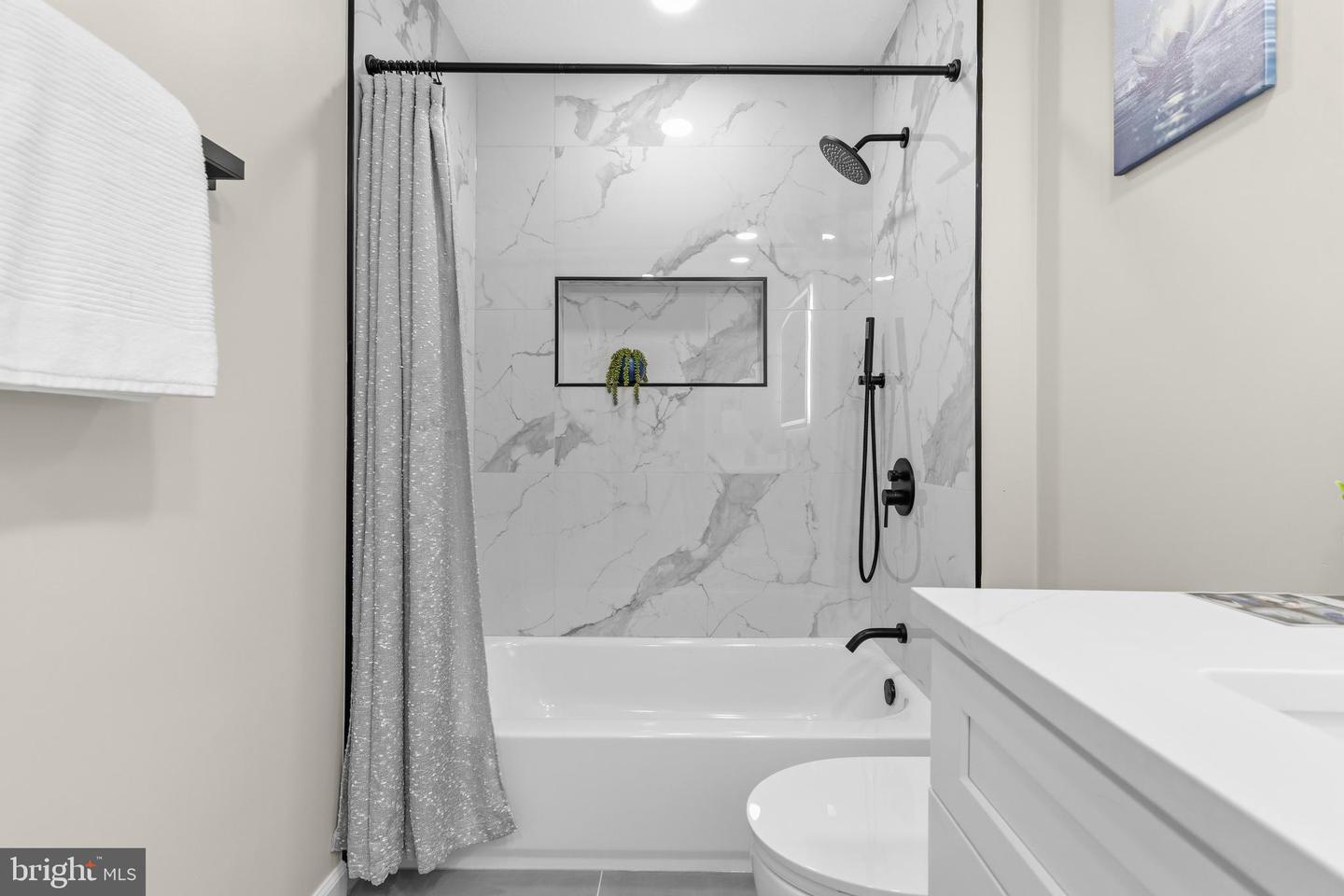 1425 Grouse Ct Property Photo 43