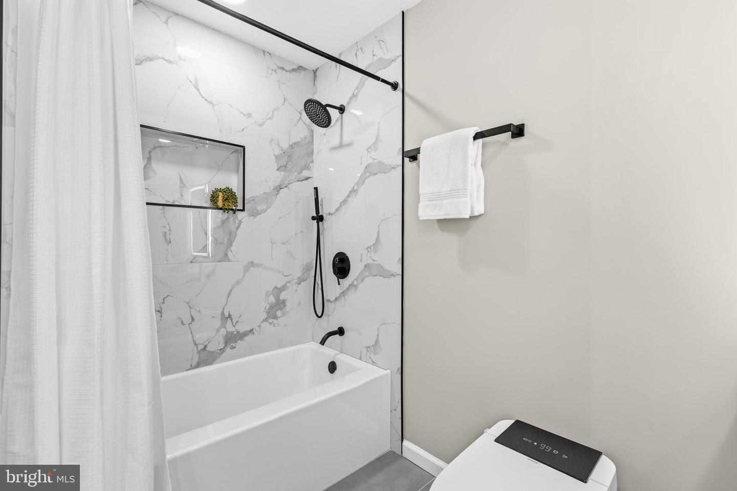 1425 Grouse Ct Property Photo 44