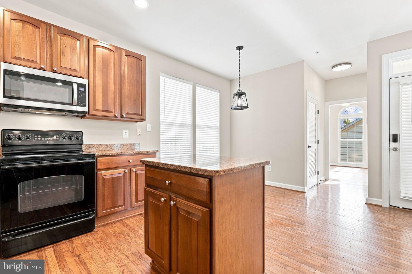 5521 Tracey Bruce Dr Property Photo 18
