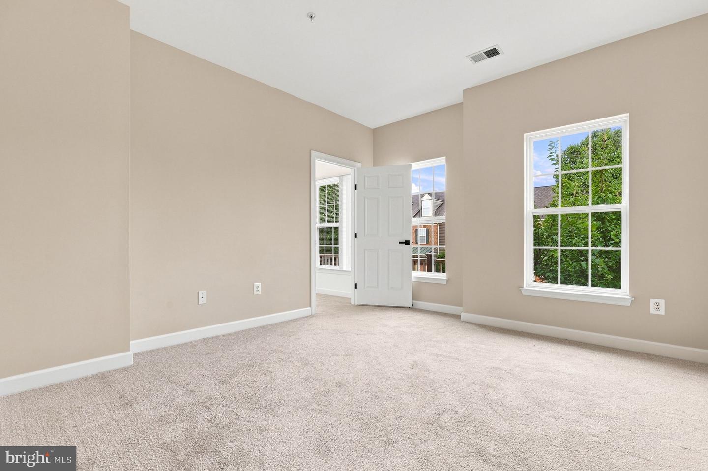 5521 Tracey Bruce Dr Property Photo 29