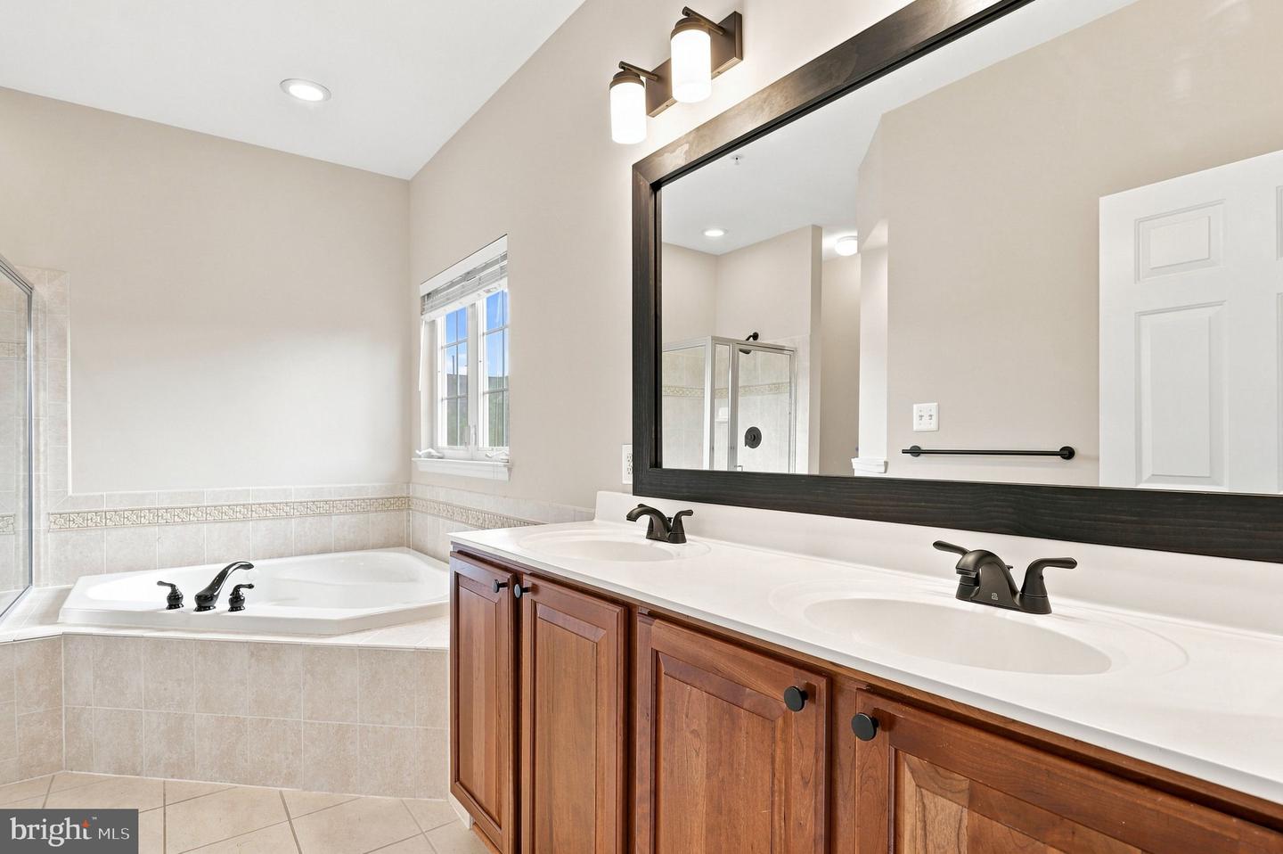 5521 Tracey Bruce Dr Property Photo 37
