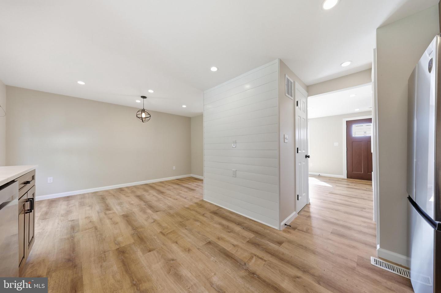 1572 Carey Pl Property Photo 12