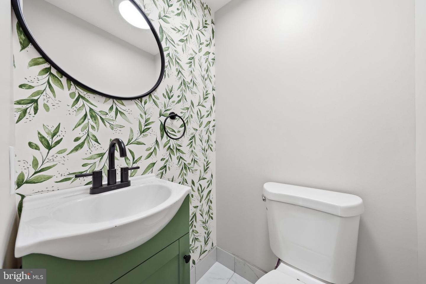 1572 Carey Pl Property Photo 16