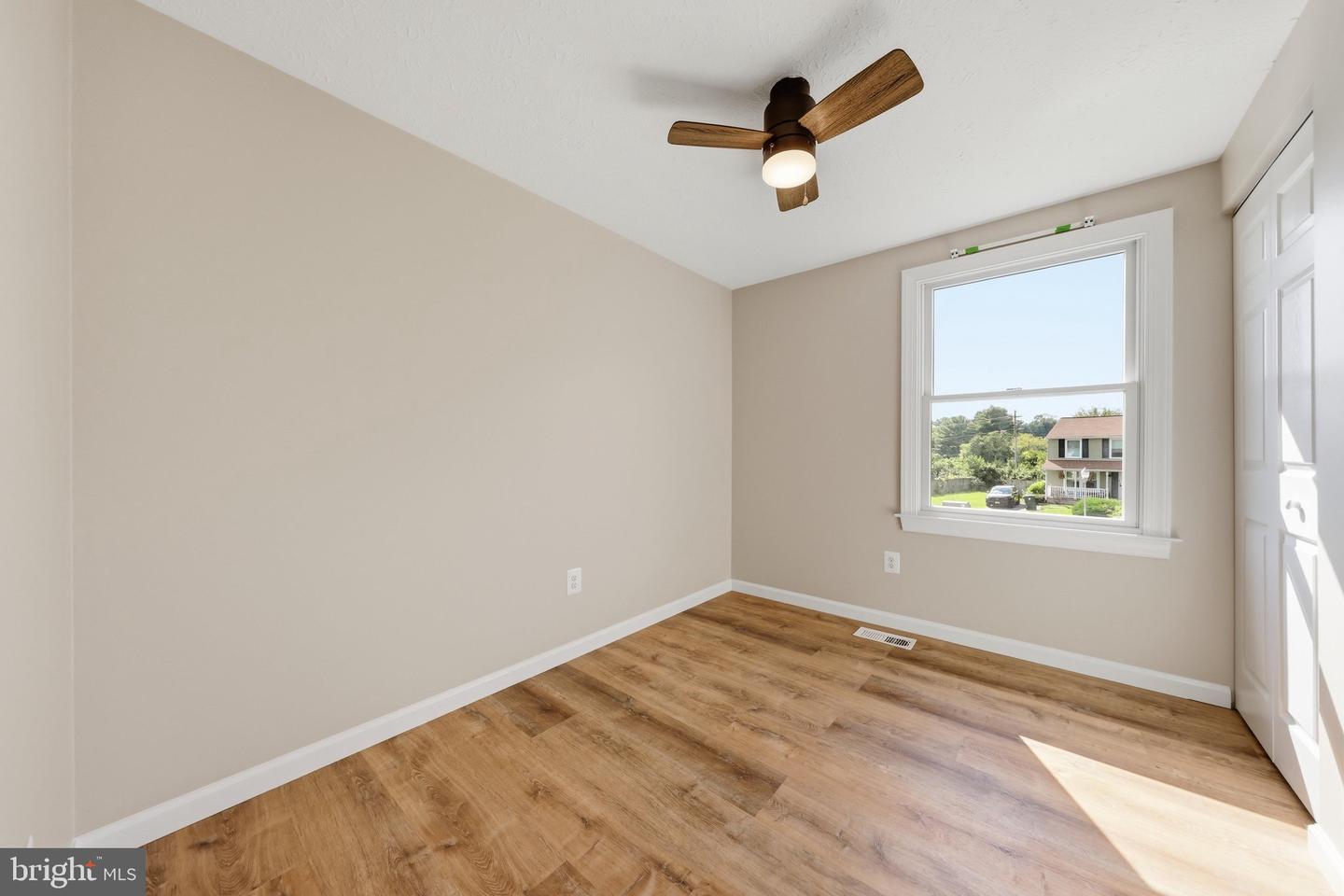 1572 Carey Pl Property Photo 23