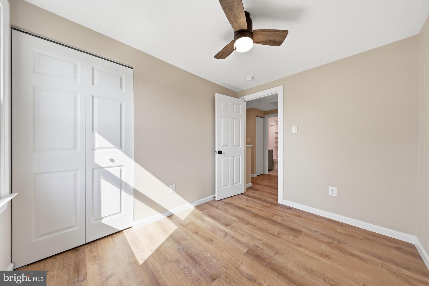 1572 Carey Pl Property Photo 25