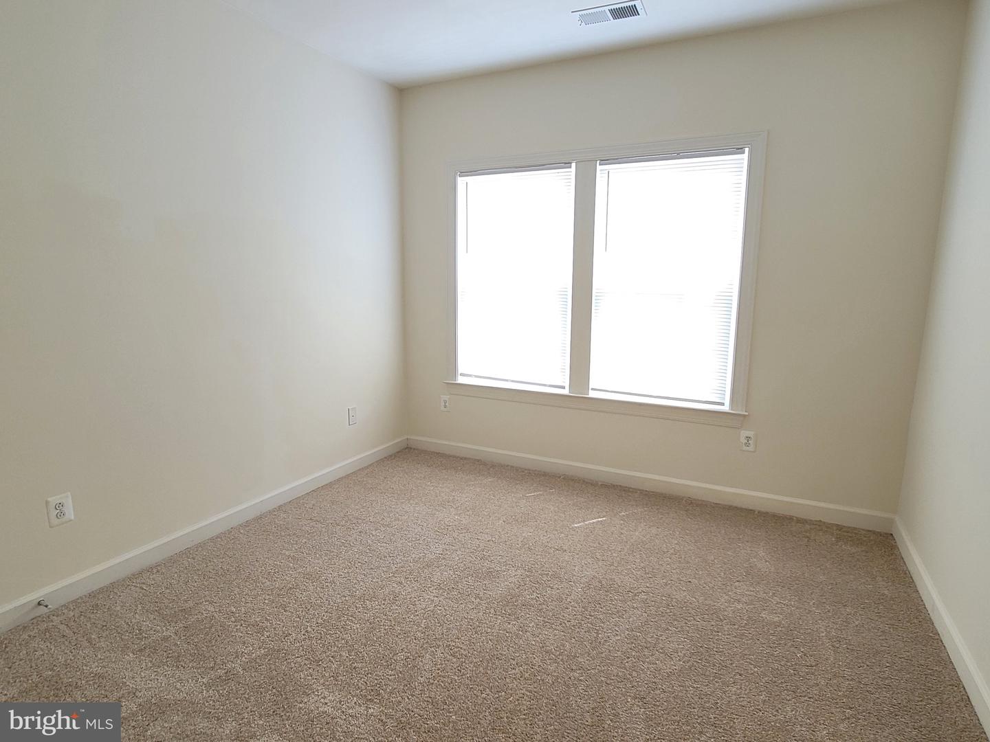 4066 Finsbury Ln Property Photo 14
