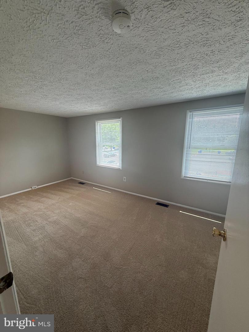 5752 Charstone Ct Property Photo 18