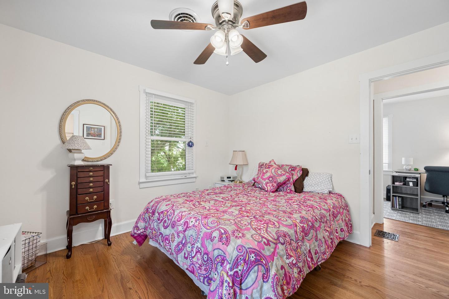 903 E C St E Property Photo 22