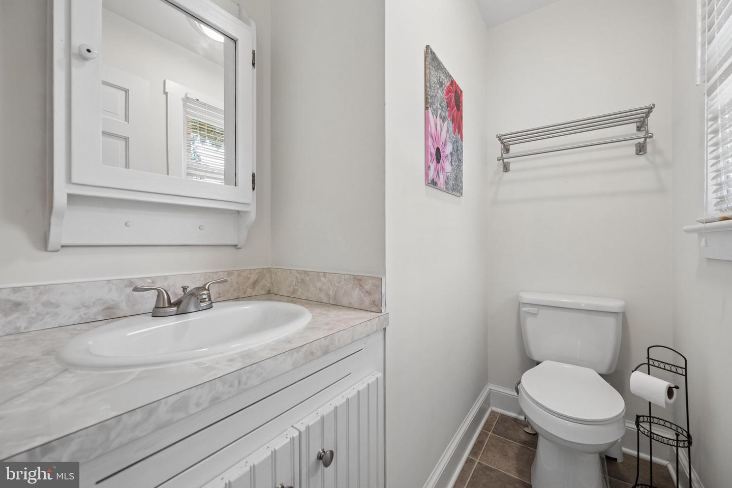 903 E C St E Property Photo 24
