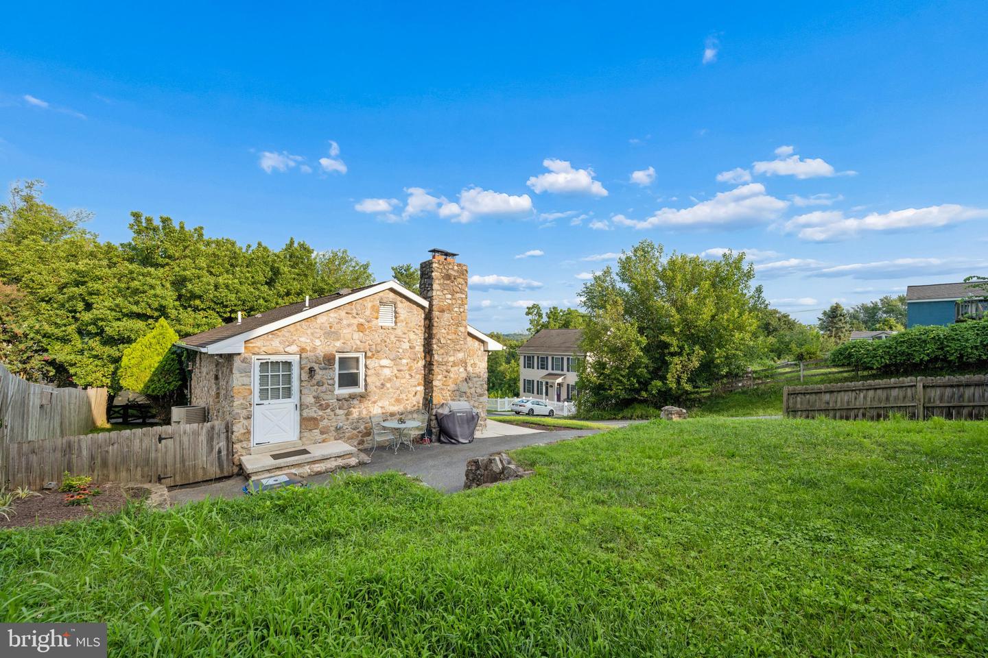 903 E C St E Property Photo 51