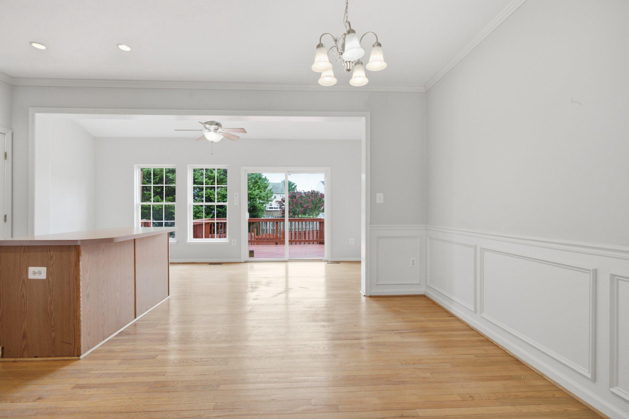 9412 Birchwood Ct W Property Photo 9