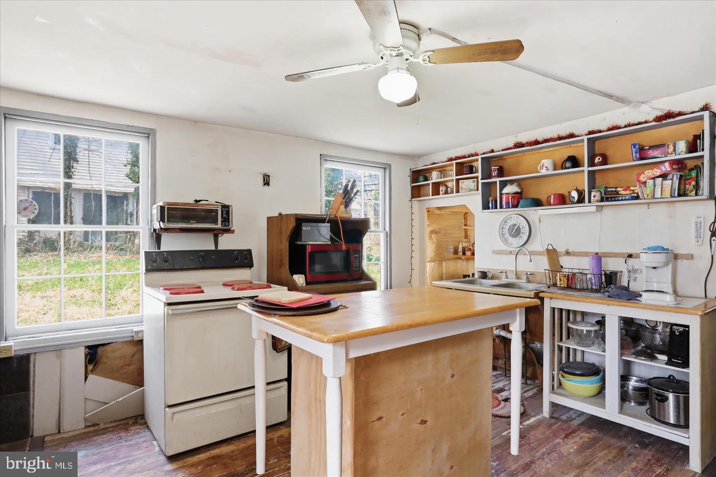 5607 Old National Pike Property Photo 5