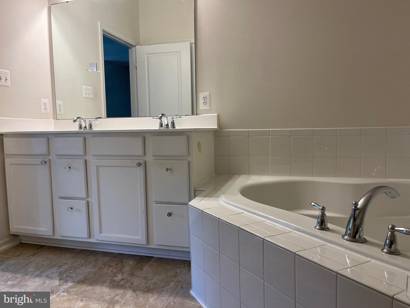 6430 Alan Linton Blvd E Property Photo 17