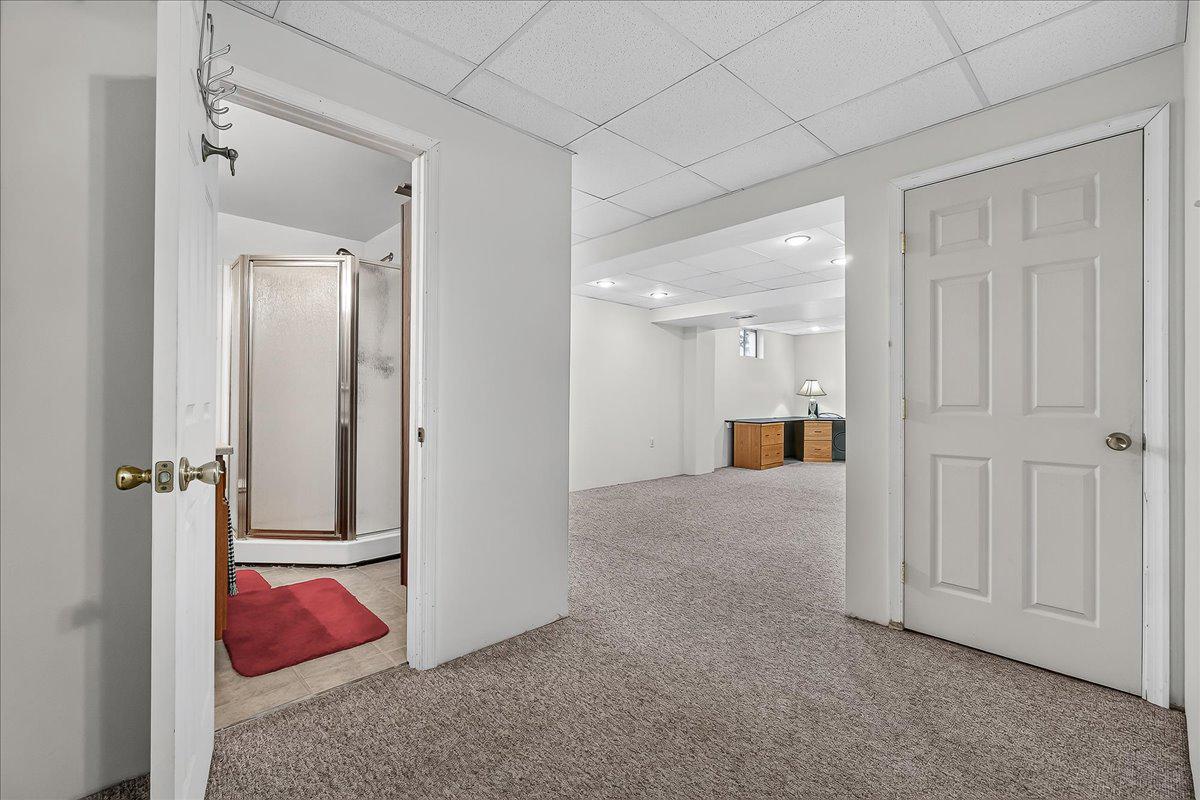 101 Crosstimber Way Property Photo 21