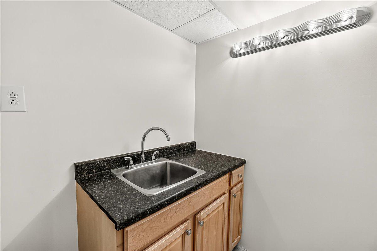 101 Crosstimber Way Property Photo 26