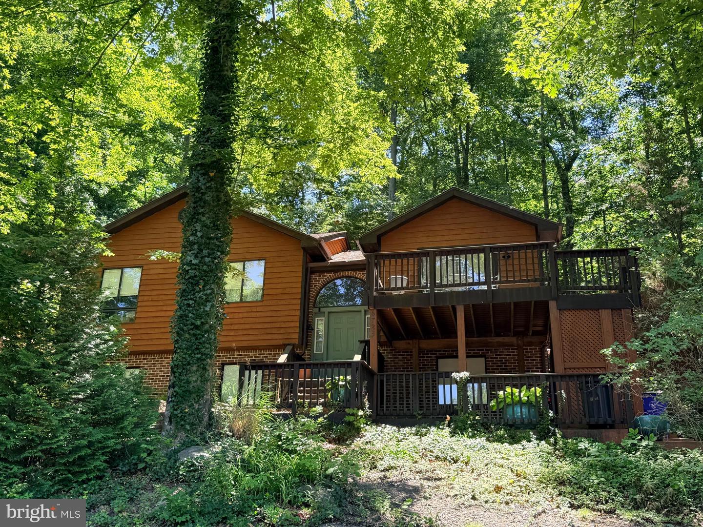 6725 W Lakeridge Rd Property Photo 1