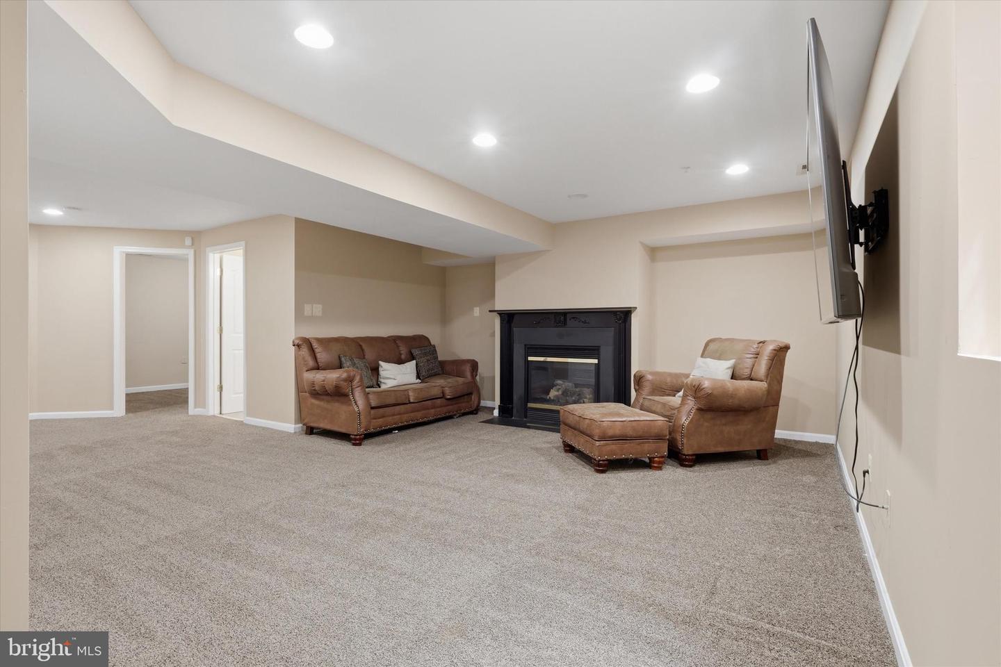 2089 Buell Dr Property Photo 31