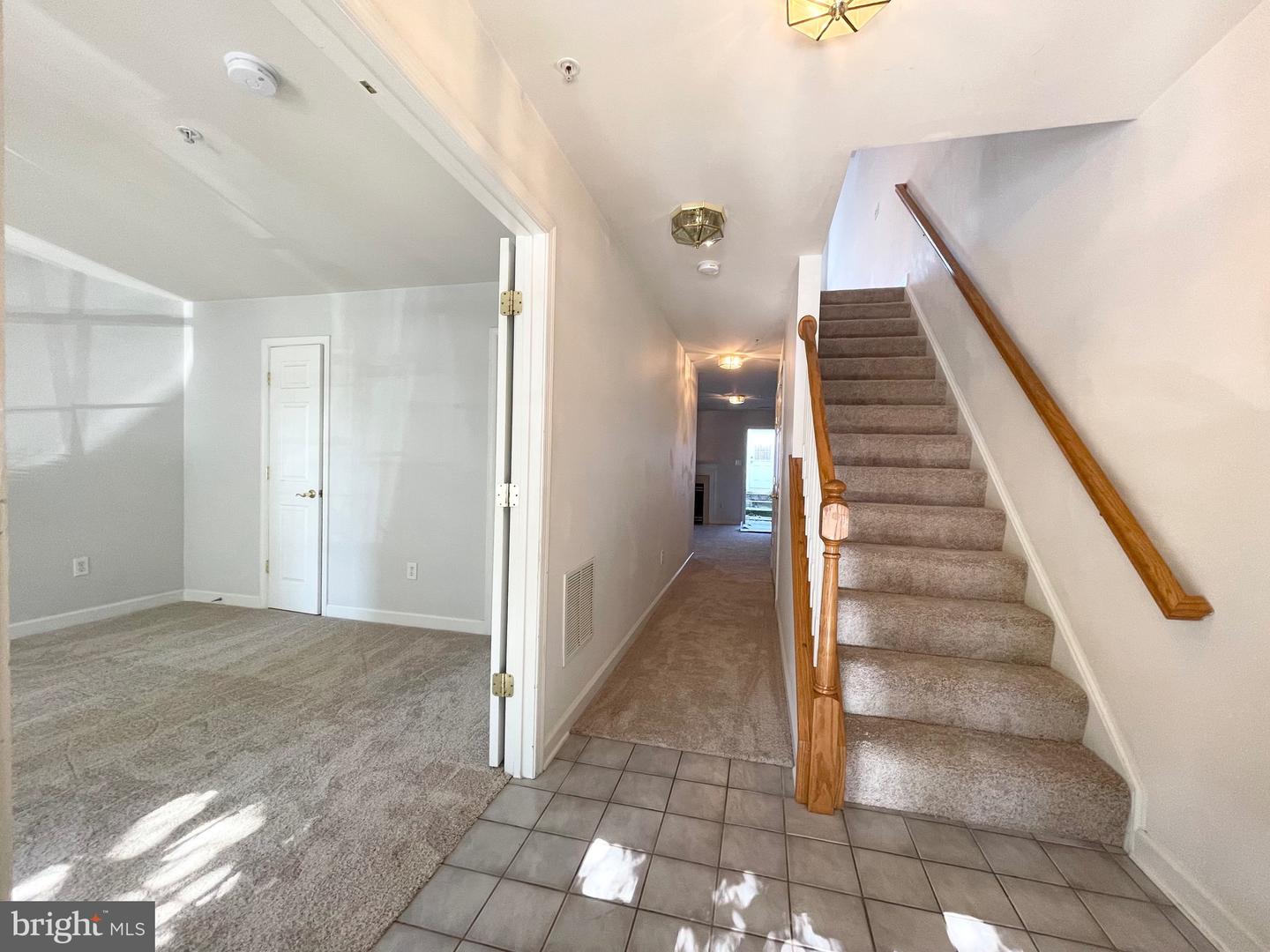 8822 Lew Wallace Rd Property Photo 3