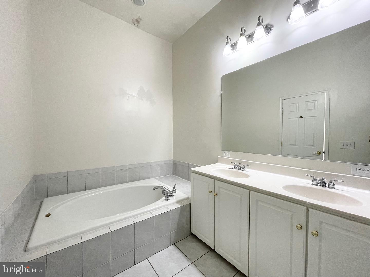 8822 Lew Wallace Rd Property Photo 14