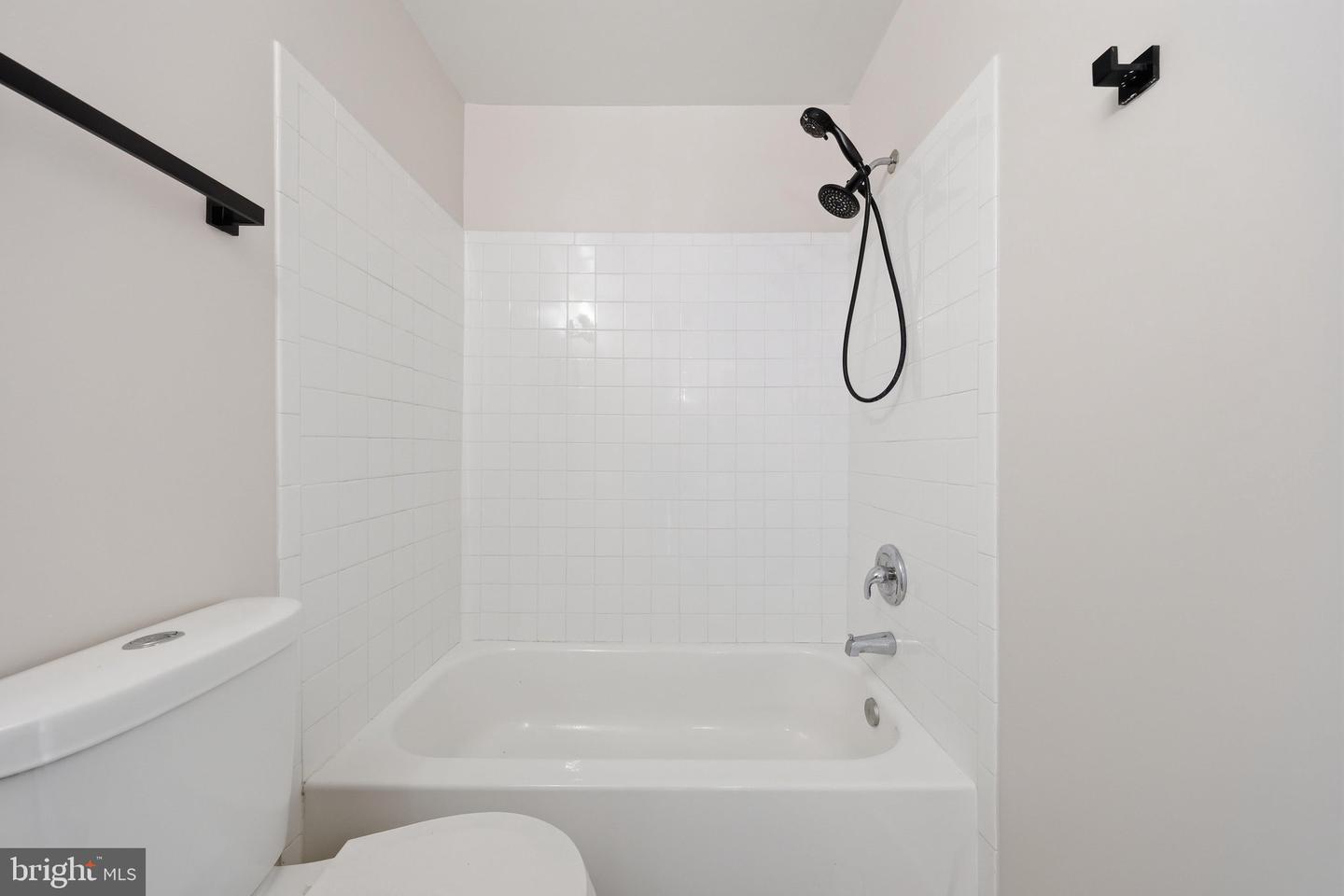 1403 Key Pkwy #102a Property Photo 29