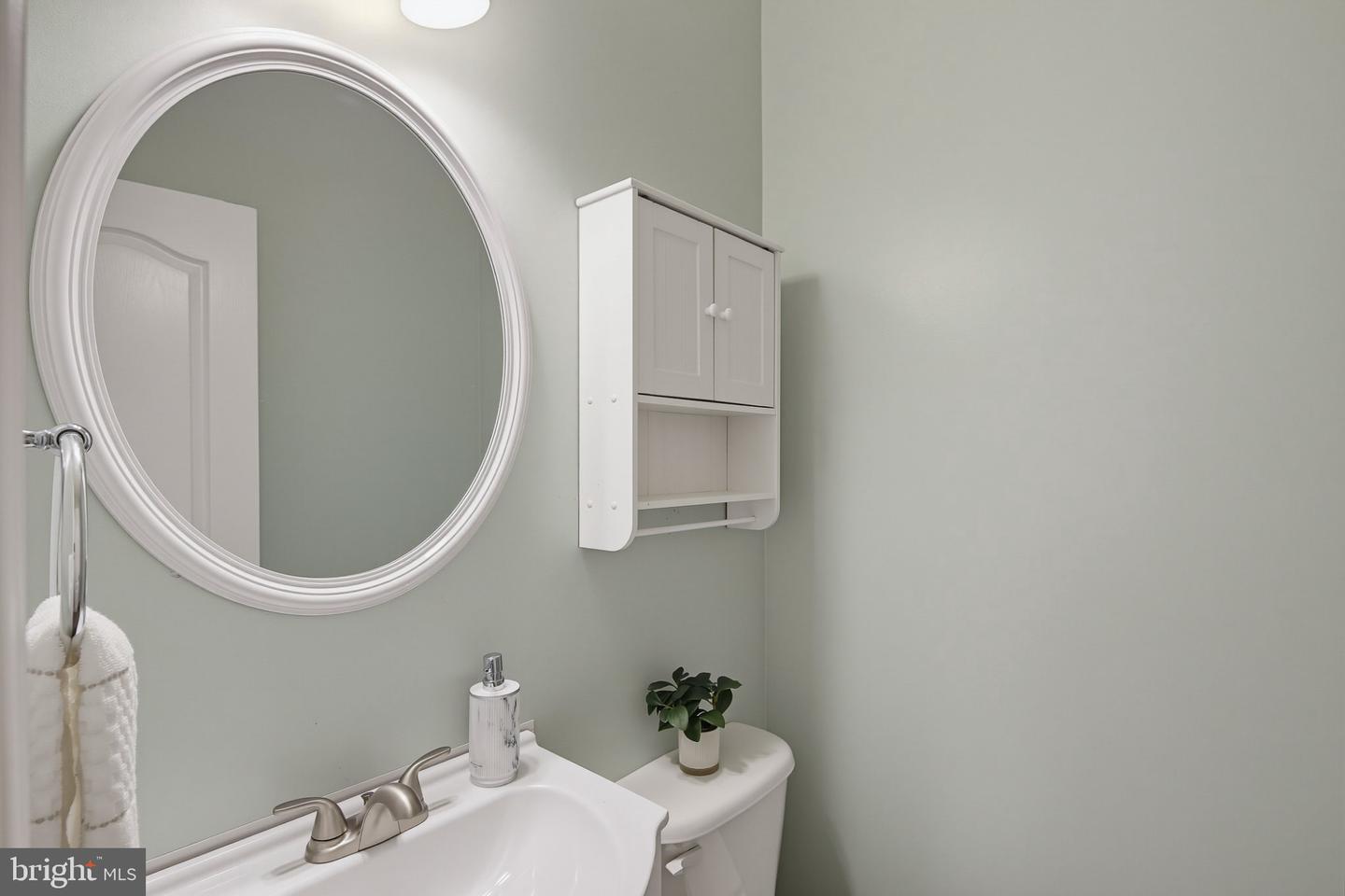 11159 Pond Fountain Ct Property Photo 18