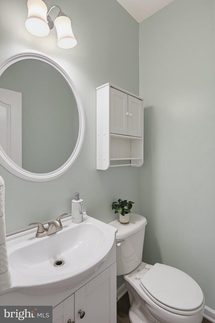 11159 Pond Fountain Ct Property Photo 19