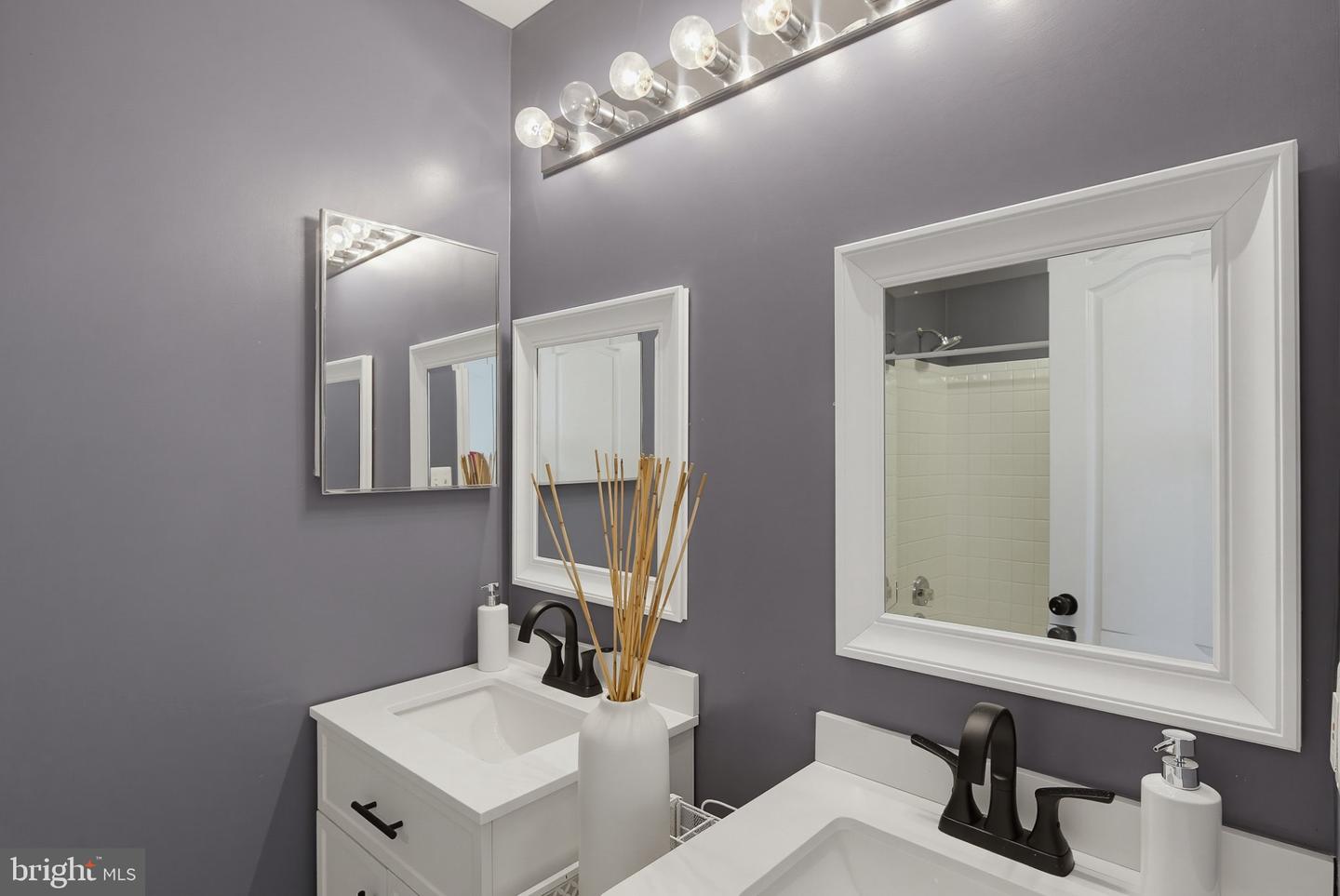 11159 Pond Fountain Ct Property Photo 39