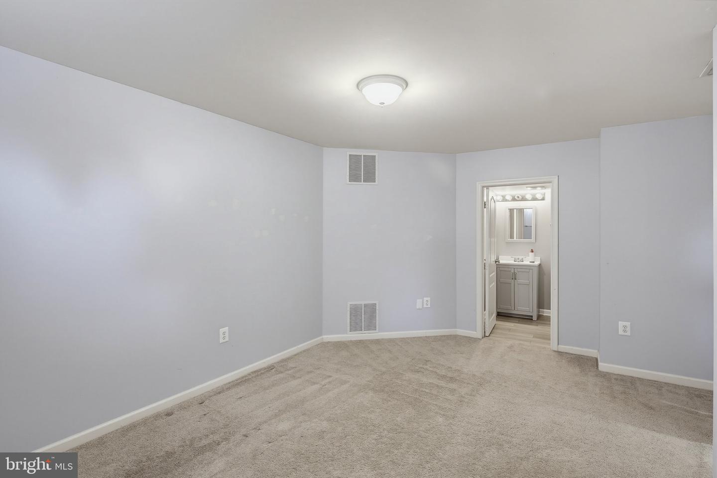 11159 Pond Fountain Ct Property Photo 46
