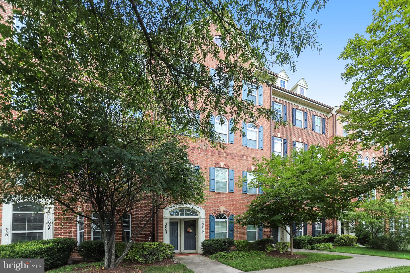 3608 CARRIAGE HILL DR #3608 Property Photo 1