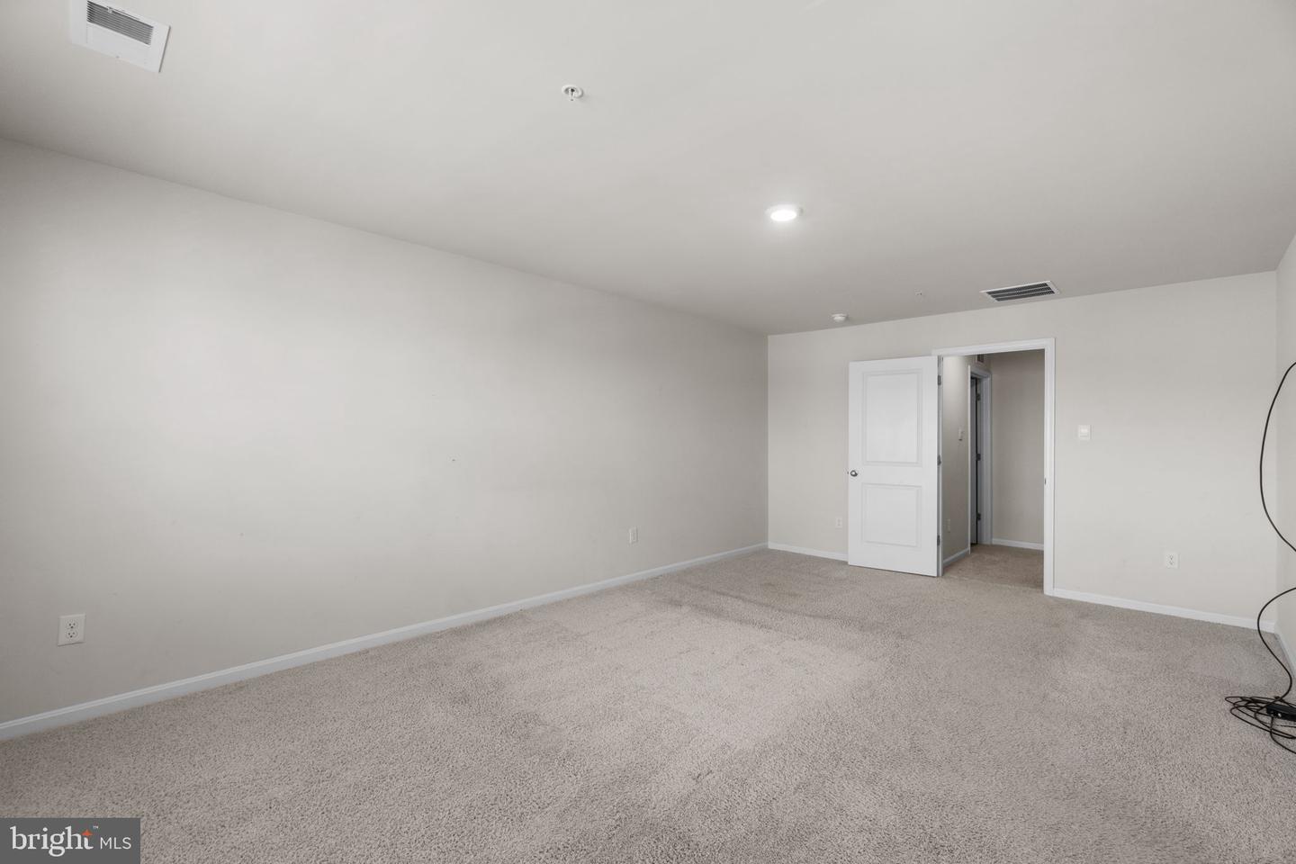 2070 Pomona Way Property Photo 16