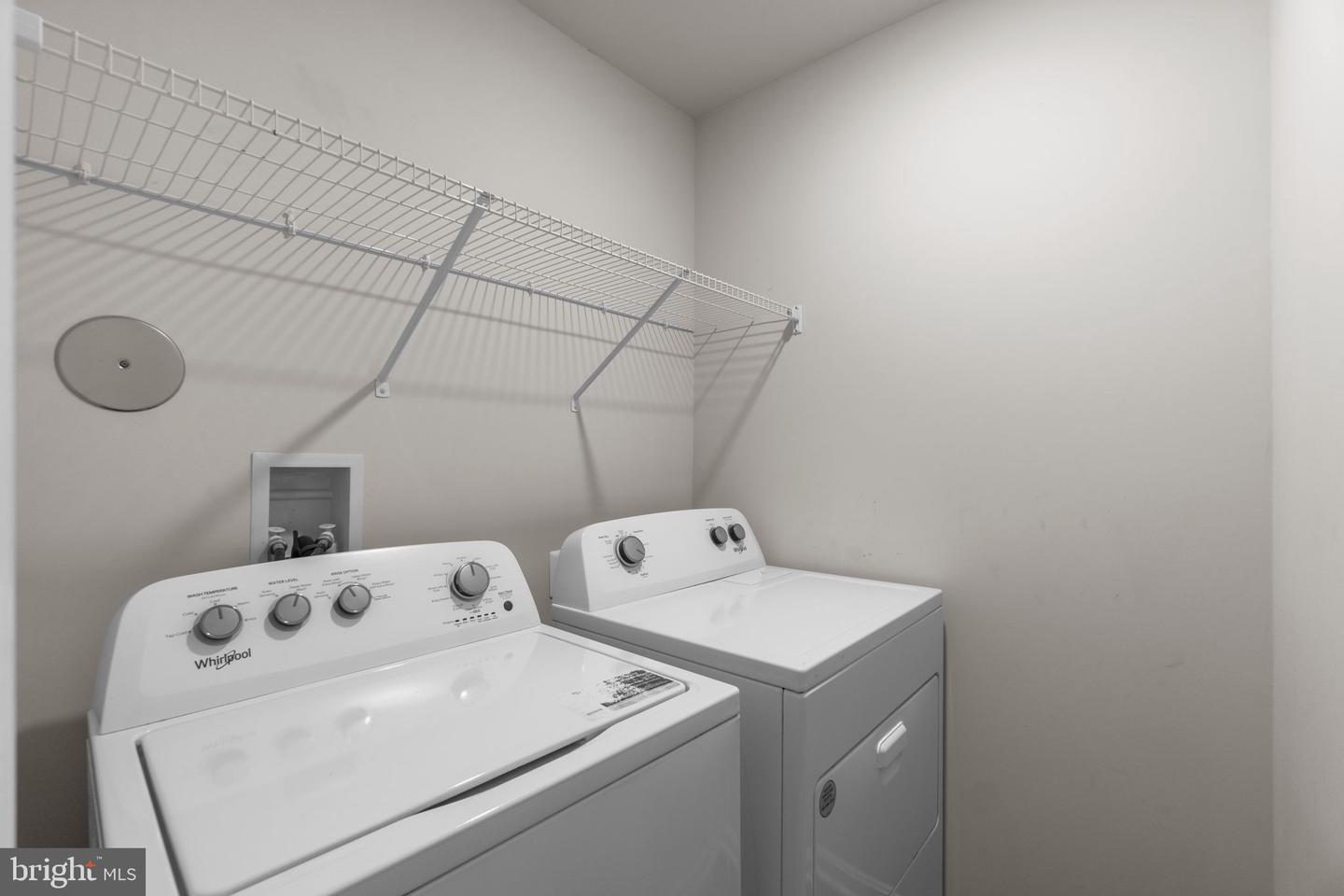2070 Pomona Way Property Photo 20
